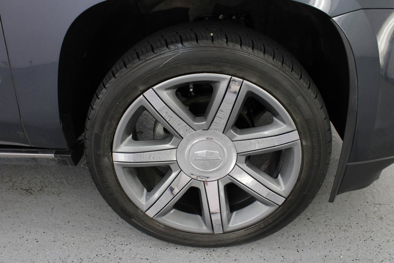 Used 2019 Cadillac Escalade ESV Premium Luxury AWD/4WD image 88