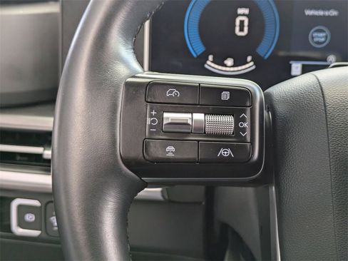 Used 2025 Hyundai Santa Fe SEL image 19