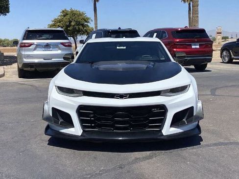 Used 2021 Chevrolet Camaro ZL1 RWD image 3
