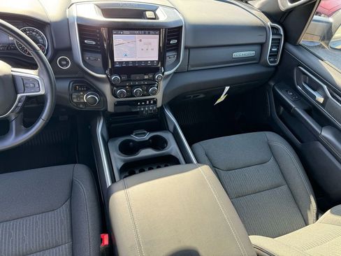 Used 2022 RAM 1500 Big Horn AWD/4WD image 18