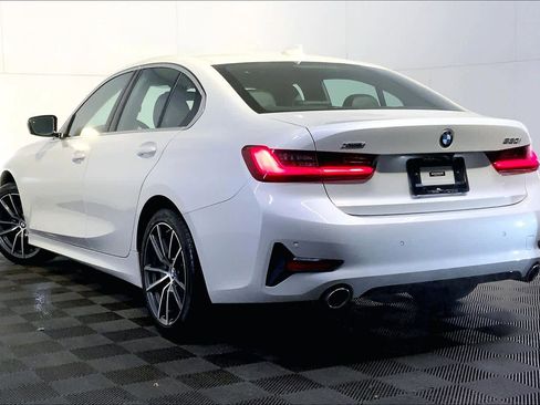 Used 2020 BMW 330i xDrive Sedan w/ Premium Package image 3