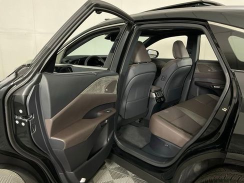 Used 2024 Lexus RX 450h AWD w/ Luxury Package image 30