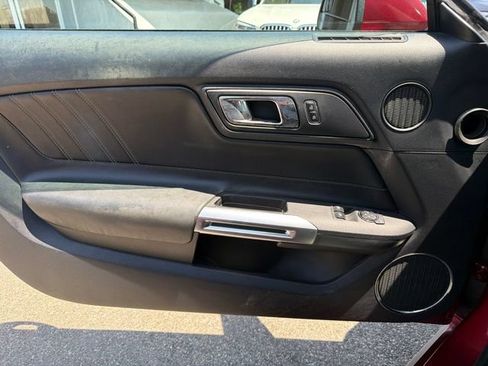 Used 2015 Ford Mustang Premium RWD image 13