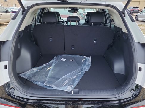 New 2026 Kia Sportage SX image 4