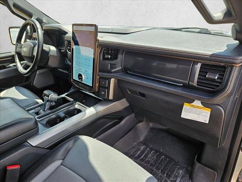 Used 2022 Ford F150 Lightning Lariat AWD/4WD image 22