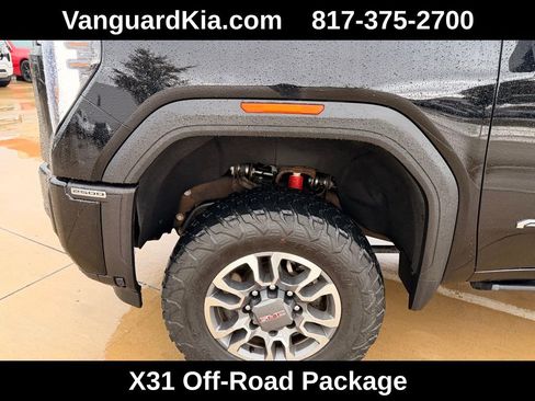 Used 2024 GMC Sierra 2500 AT4 w/ Max Trailering Package image 7