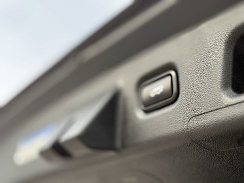 Used 2019 Hyundai Santa Fe AWD image 13