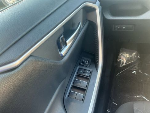 Used 2024 Toyota RAV4 XLE image 17