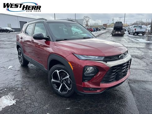 Used 2022 Chevrolet TrailBlazer RS image 1