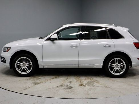Used 2017 Audi Q5 2.0T Premium image 10