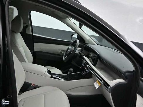New 2026 Hyundai Tucson SEL Plus FWD image 11