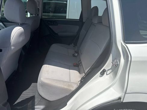Used 2016 Subaru Forester 2.5i Premium AWD/4WD image 12
