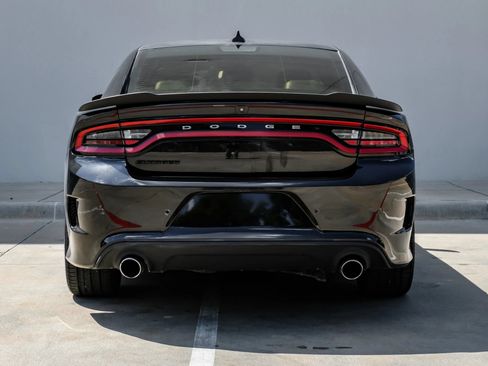 Used 2019 Dodge Charger Scat Pack w/ Daytona Edition Group RWD image 13