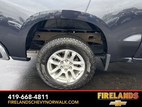 Certified 2023 Chevrolet Silverado 1500 LT w/ Z71 Off-Road Package image 21