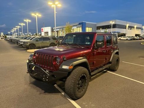 Used 2021 Jeep Wrangler Unlimited Sport AWD/4WD image 7