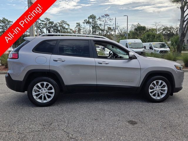 Used 2021 Jeep Cherokee Latitude FWD image 6