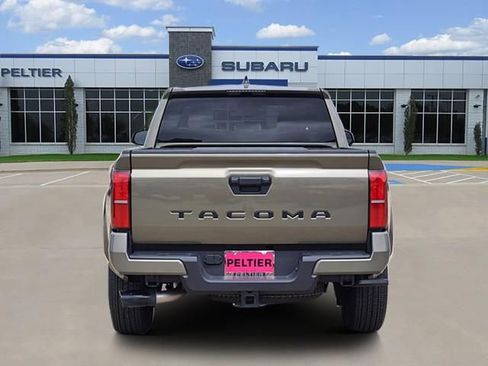 Used 2025 Toyota Tacoma TRD Sport RWD image 8