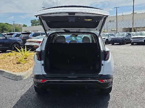 Certified 2024 Hyundai Tucson SEL w/ Convenience Package FWD image 22
