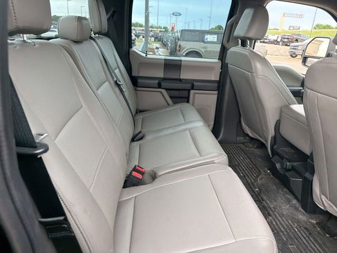 Used 2021 Ford F250 XL w/ Power Equipment Group image 10