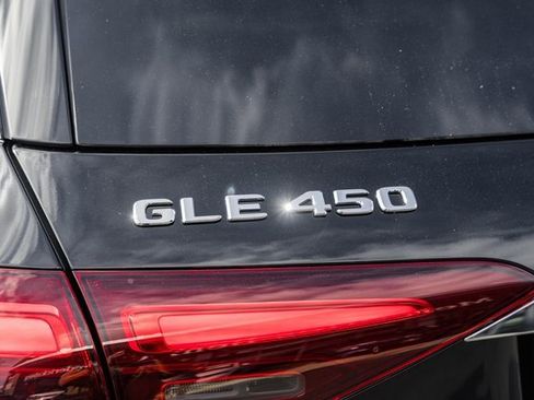 New 2026 Mercedes-Benz GLE 450 4MATIC image 9