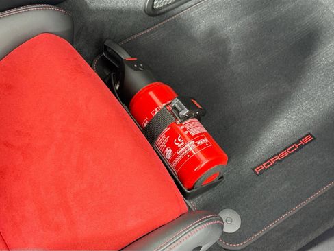 Used 2018 Porsche 911 GT2 RS RWD image 33
