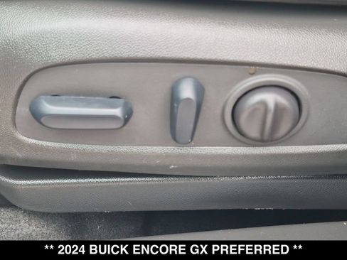 Used 2024 Buick Encore GX Preferred FWD image 18