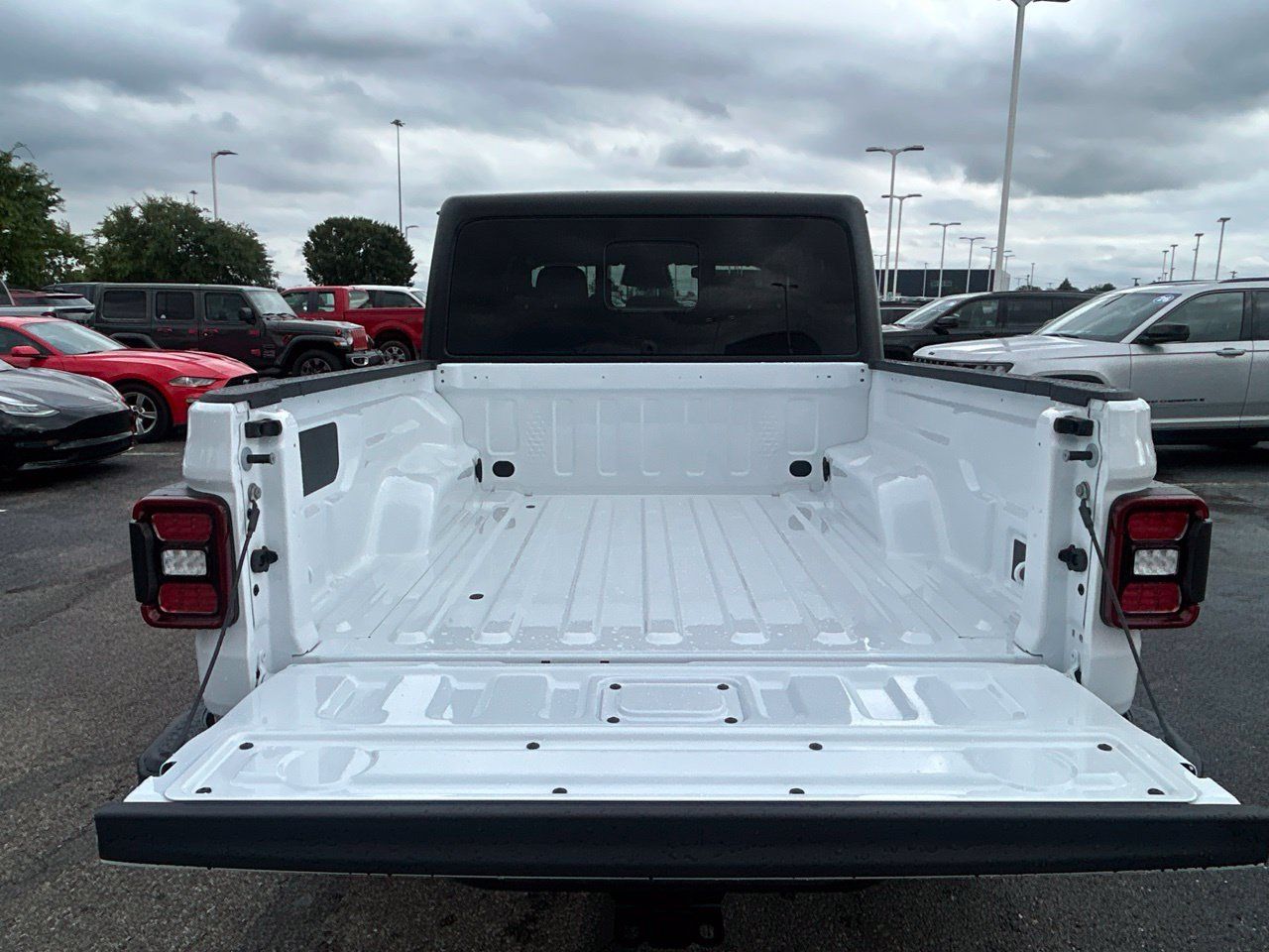 New 2027 Jeep Gladiator Sport AWD/4WD image 13