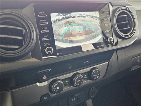 Used 2020 Toyota Tacoma SR w/ SR Convenience Package image 9