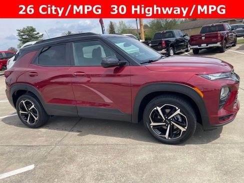 Certified 2023 Chevrolet TrailBlazer RS w/ Convenience Package image 1