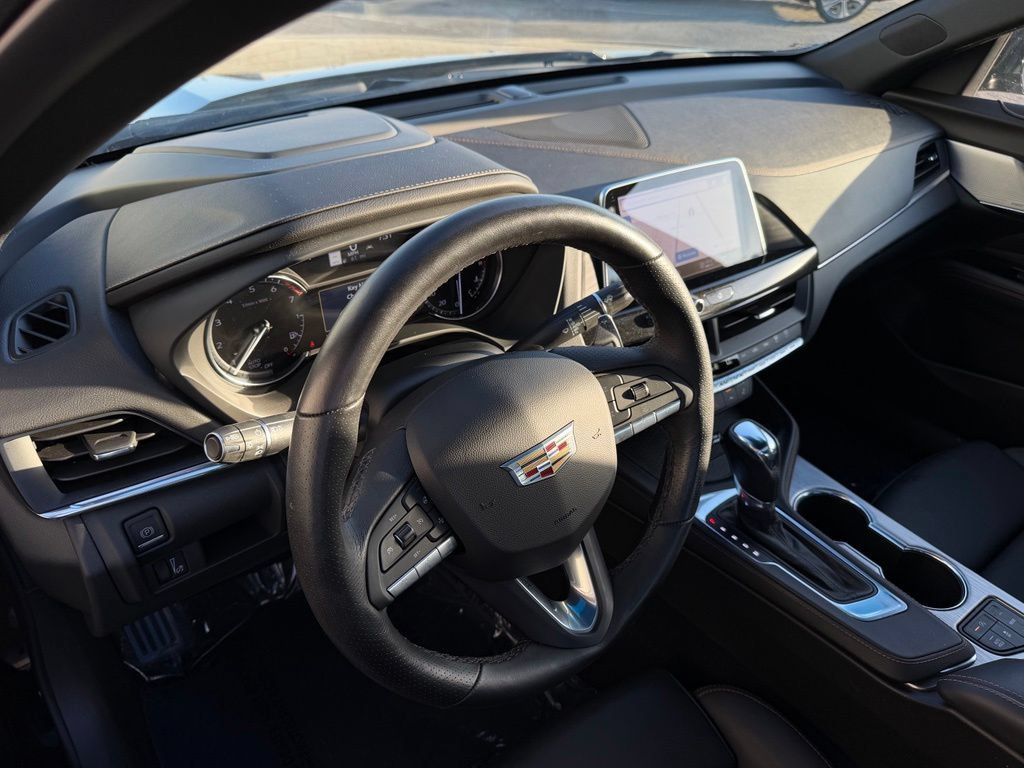 Used 2025 Cadillac CT4 Sport AWD/4WD image 18