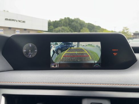 Used 2021 Lexus UX 250h w/ Accessory Package (Z1) AWD/4WD image 25