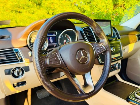 Used 2018 Mercedes-Benz GLE 350 4MATIC w/ Premium 1 Package image 56