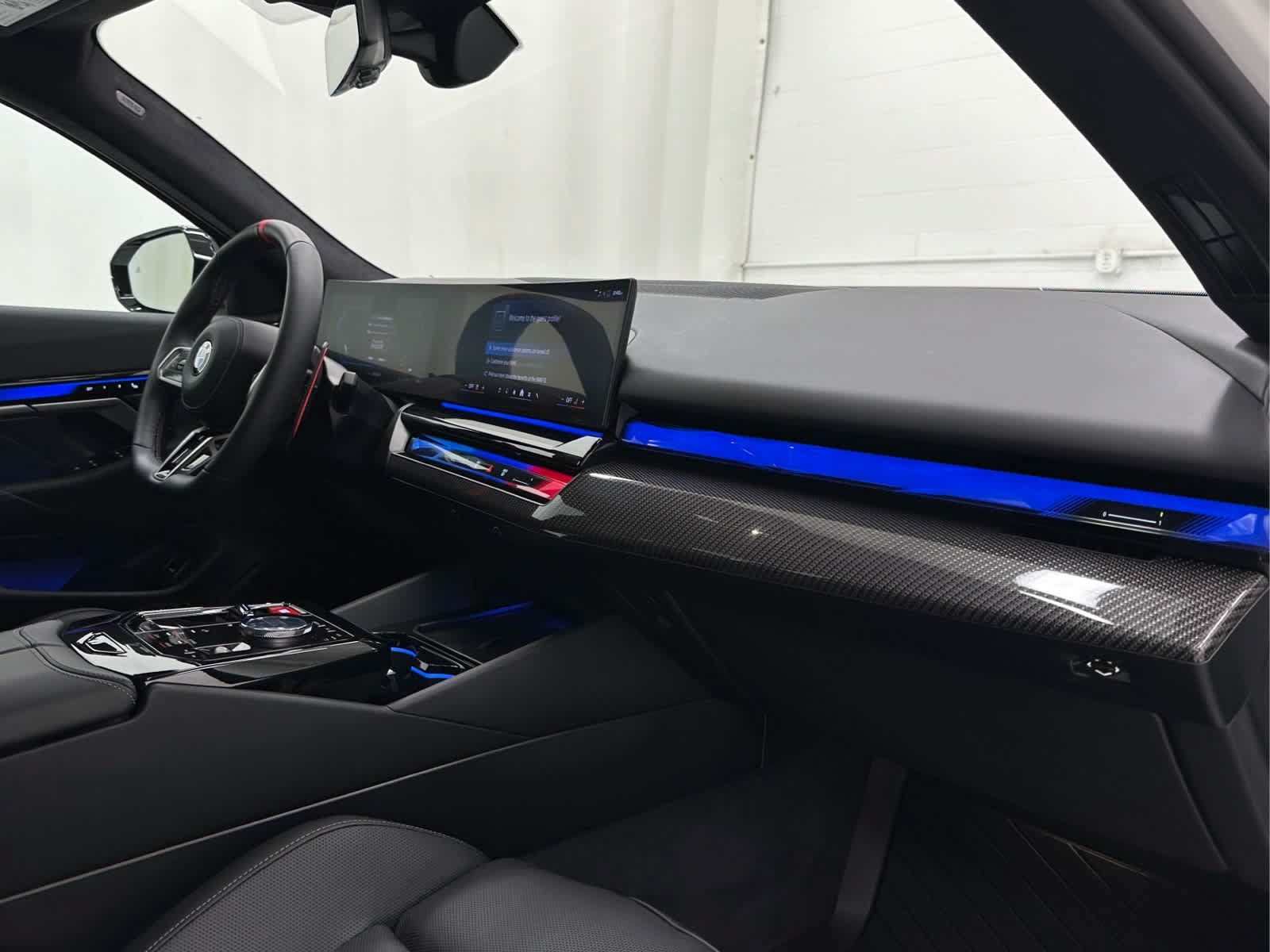 Used 2026 BMW M5 Touring AWD/4WD image 17