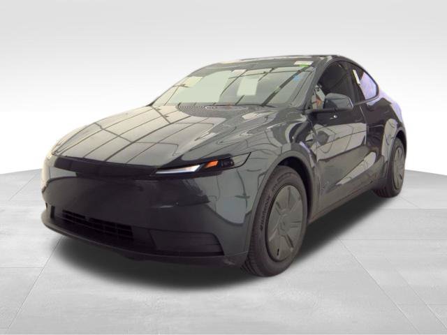 Used 2026 Tesla Model Y AWD image 9