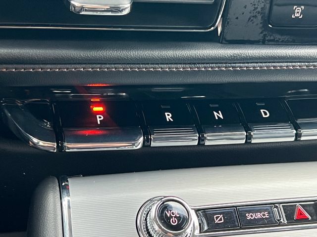 Used 2023 Lincoln Aviator AWD w/ Premium Package image 29