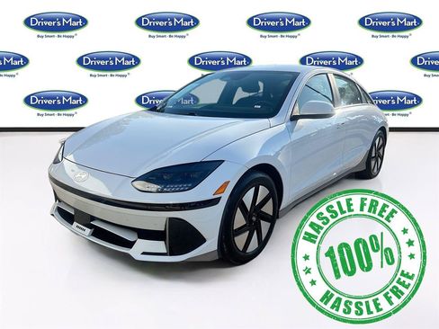 Used 2023 Hyundai Ioniq 6 SE RWD image 3