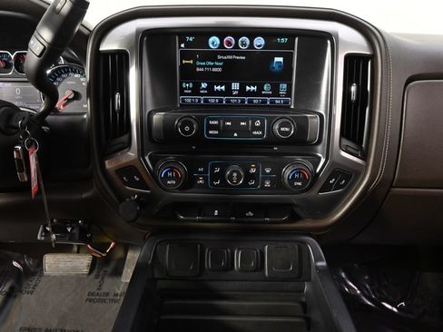 Used 2016 Chevrolet Silverado 1500 LTZ AWD/4WD image 27