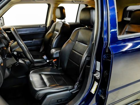 Used 2016 Jeep Patriot High Altitude image 27