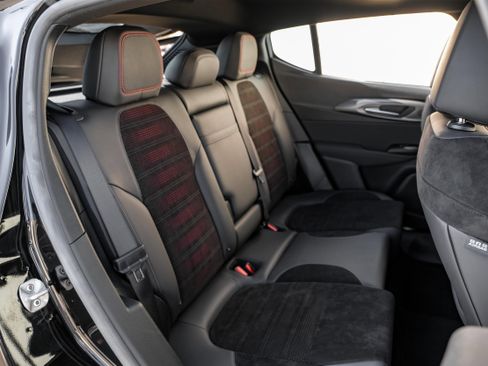 Used 2024 Dodge Hornet R/T Plus image 35