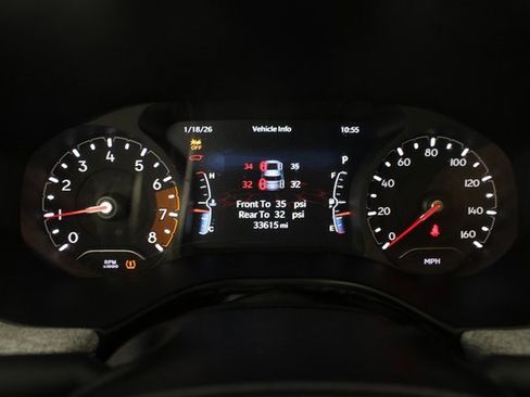 Used 2024 Jeep Compass Latitude image 11