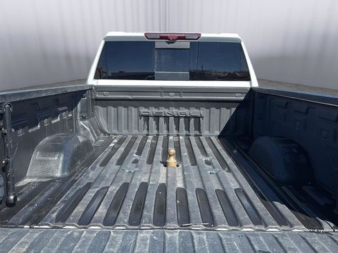 Used 2023 GMC Sierra 3500 Denali w/ Denali Ultimate Package AWD/4WD image 5