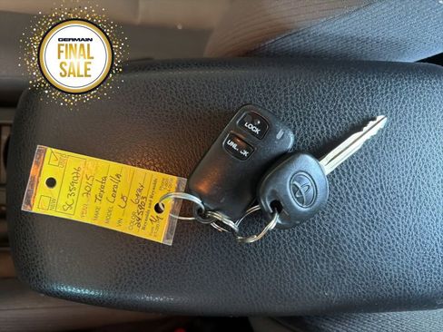 Used 2015 Toyota Corolla L image 16