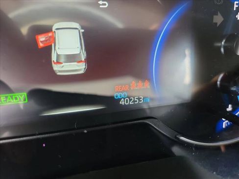 Used 2025 Toyota RAV4 LE image 18