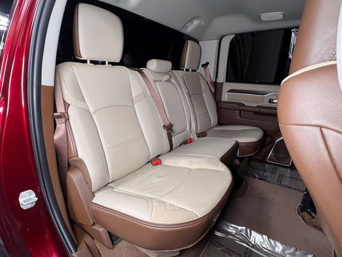 Used 2023 RAM 3500 Laramie image 11