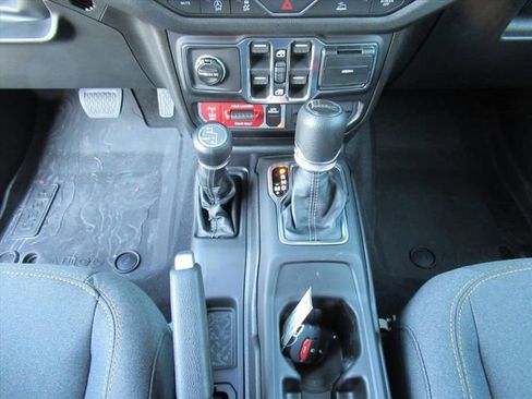 New 2026 Jeep Gladiator Willys image 21