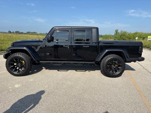 Used 2021 Jeep Gladiator Sport AWD/4WD image 7