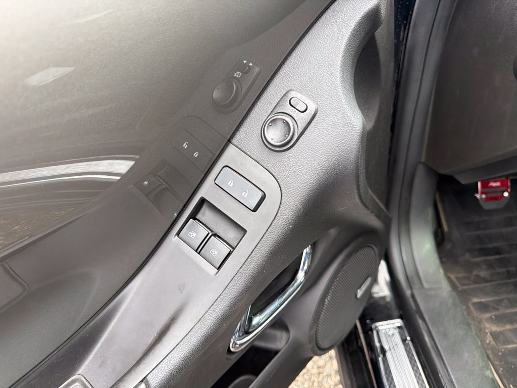Used 2014 Chevrolet Camaro SS w/ RS Package RWD image 11