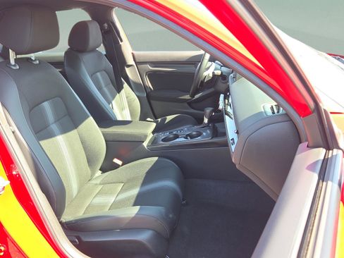 Used 2023 Honda Civic Sport image 25