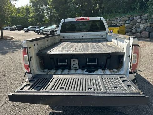 Used 2022 GMC Canyon Elevation Standard w/ Convenience Package AWD/4WD image 5