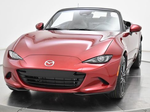 New 2026 MAZDA MX-5 Miata Grand Touring w/ Weather Package RWD image 15